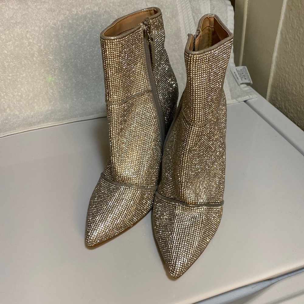 Steve Madden boots